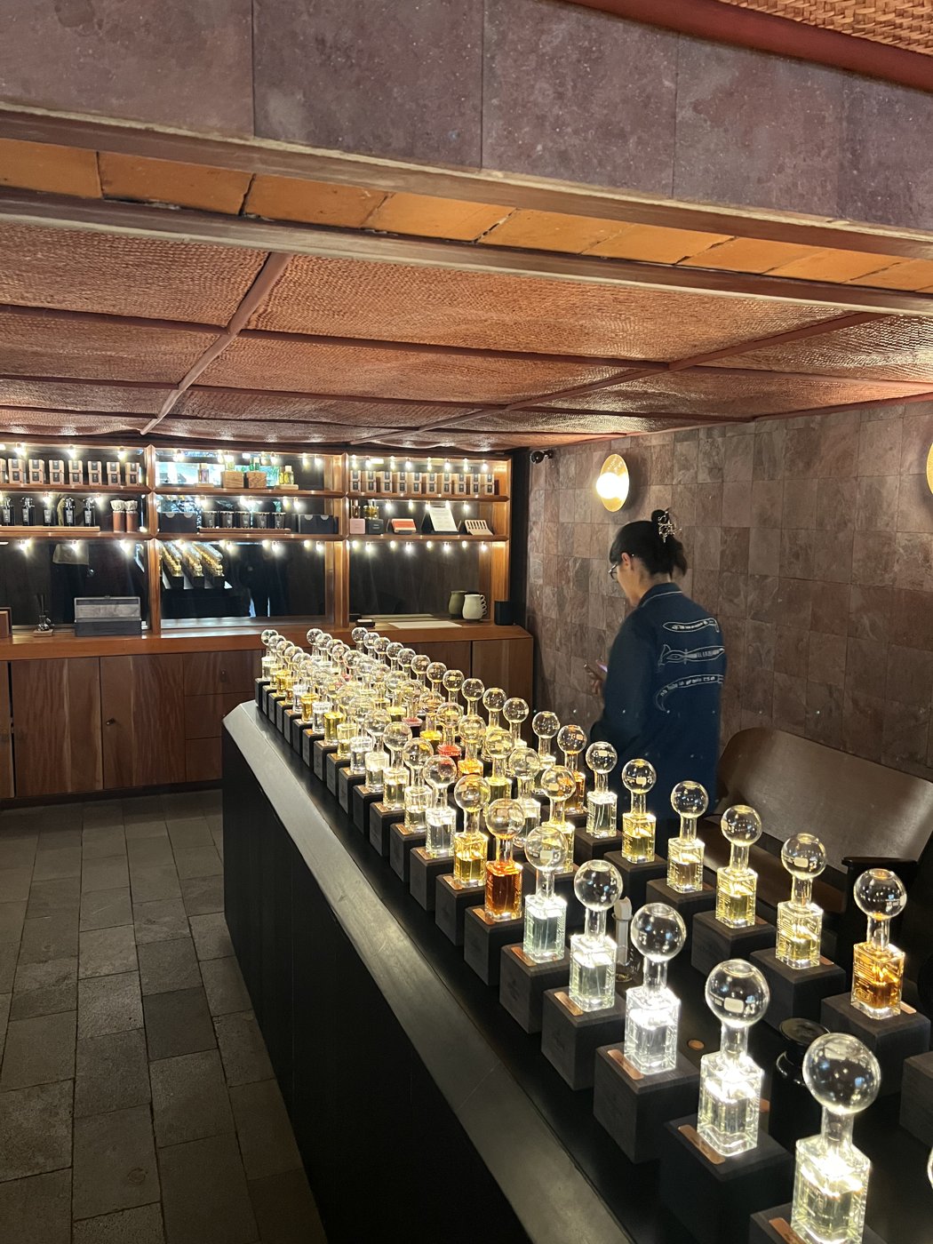 Perfume wall